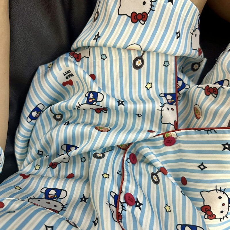 Kawaii Kitty Pyjama-Set aus Eisseide KI617