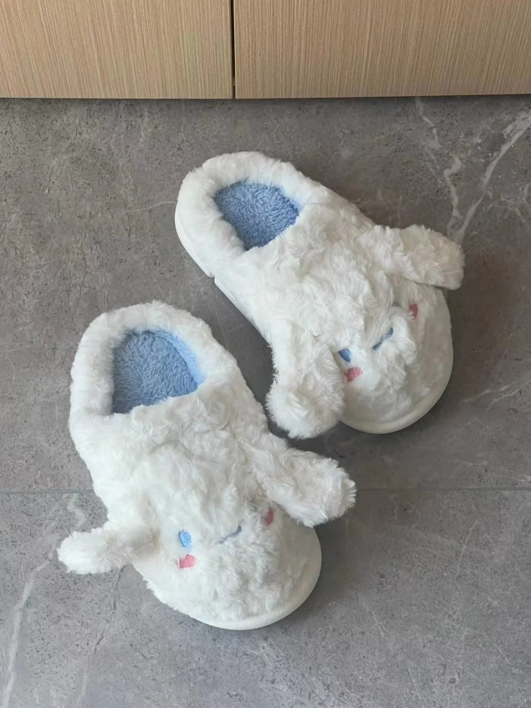 Chaussons pelucheux Kawaii Anime