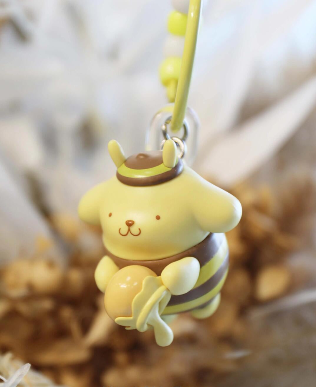 Chaîne avec pendentif en forme de personnage de dessin animé et cloche