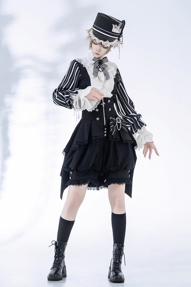 Elegant Lolita Shorts with Stripe Print and Lace - Noir