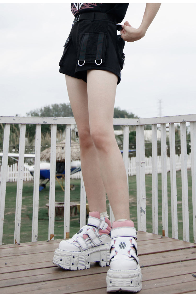 Women's Punk Shorts with High Waist and Multi-Level Pocket Clasp Belt