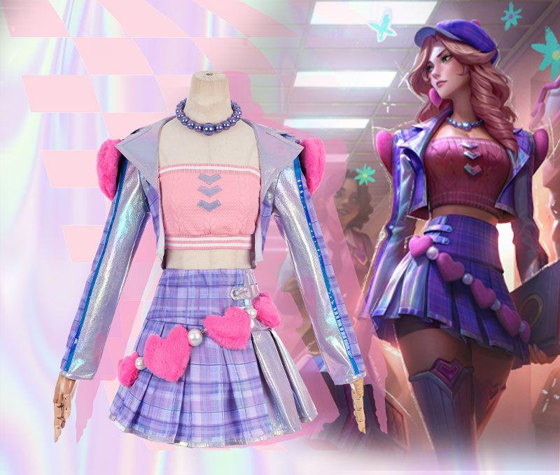 Cosplay Heartthrob Caitlyn Heartache