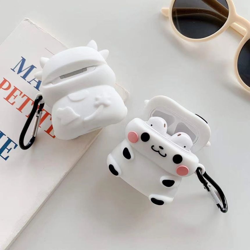 Cow AirPods Earphone Case Skin