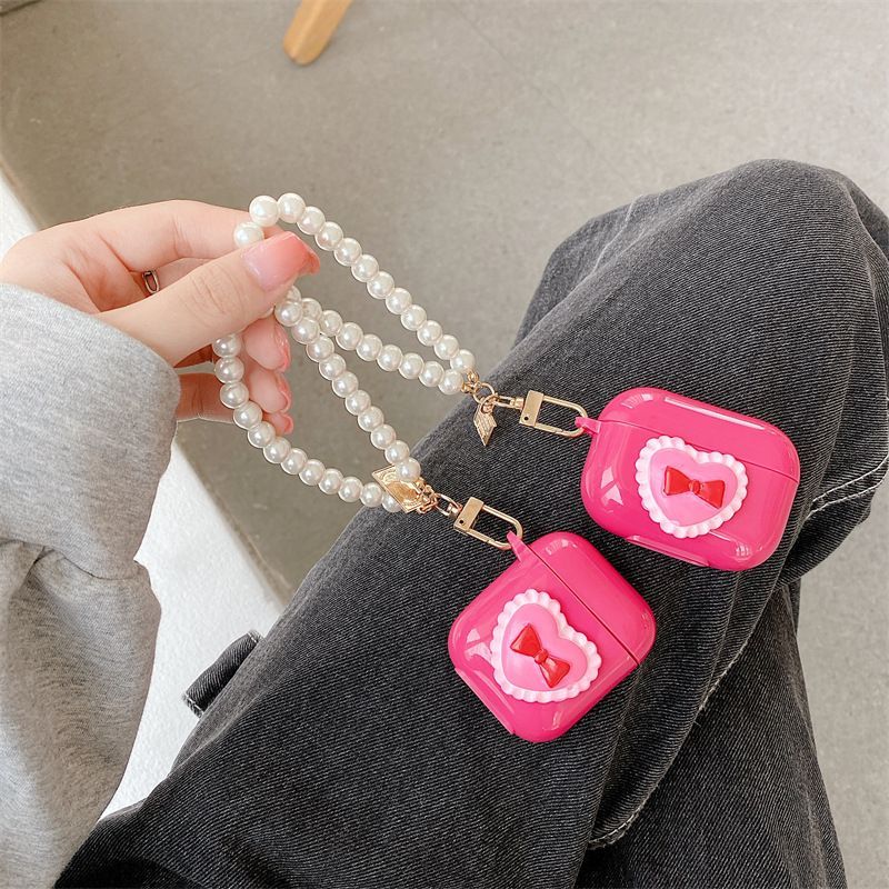 Heart Faux Pearl AirPods / Pro Earphone Case Skin