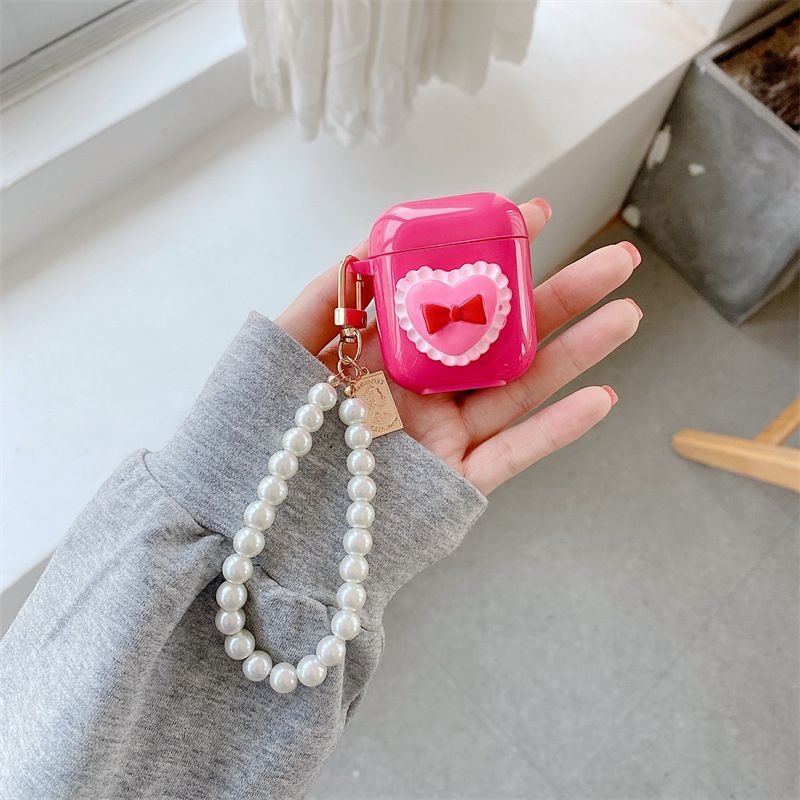 Heart Faux Pearl AirPods / Pro Earphone Case Skin