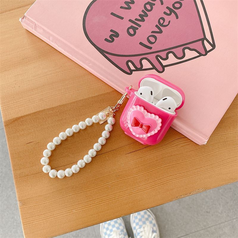 Heart Faux Pearl AirPods / Pro Earphone Case Skin