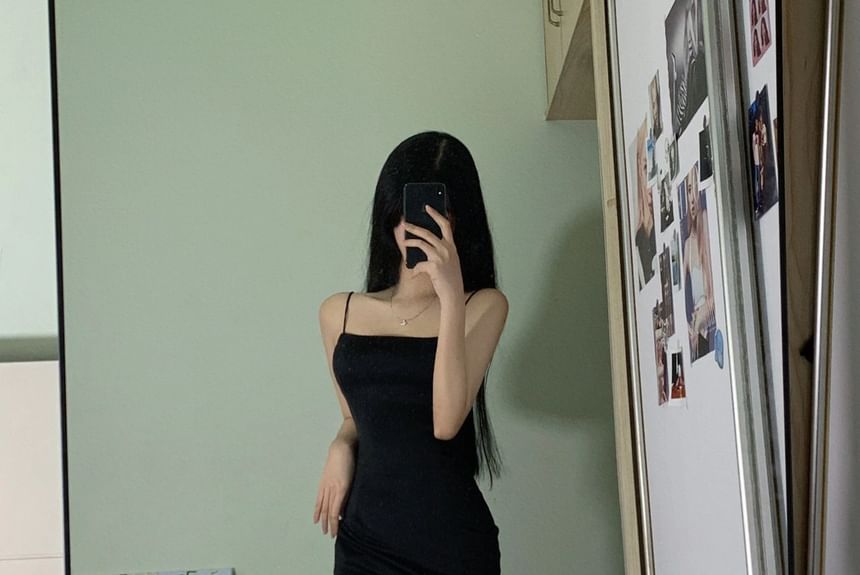 Thin Strap Solid Side-Slit Long Fitted Dress