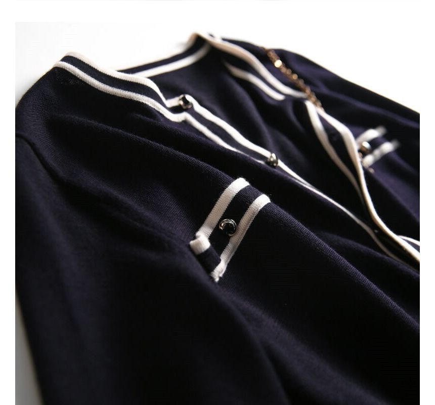 Contrast Trim Cropped Knit Jacket