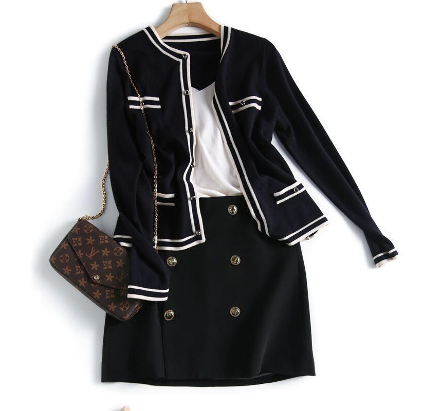 Contrast Trim Cropped Knit Jacket