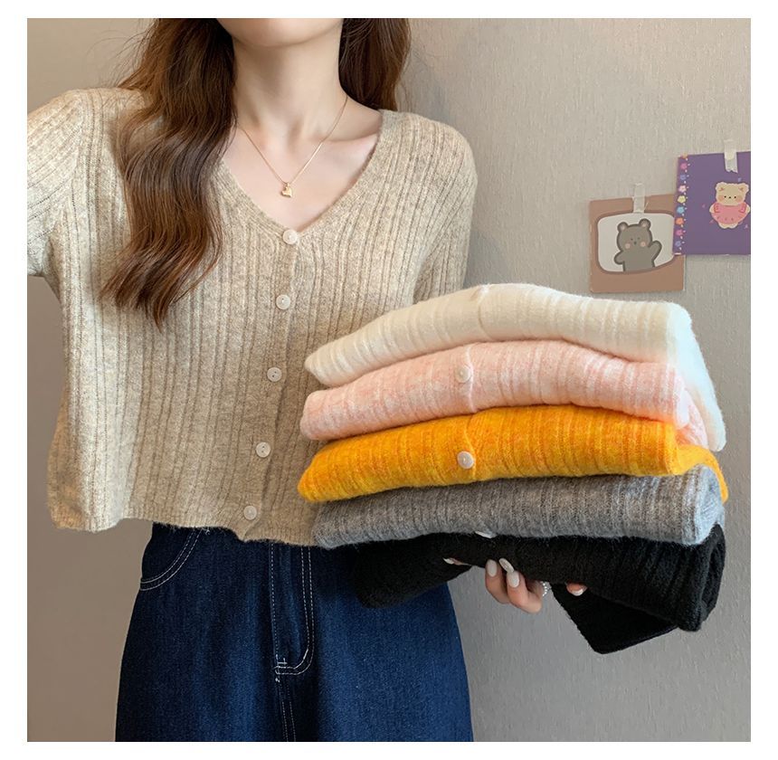 Long-Sleeve V-Neck Solid Crop Sweater