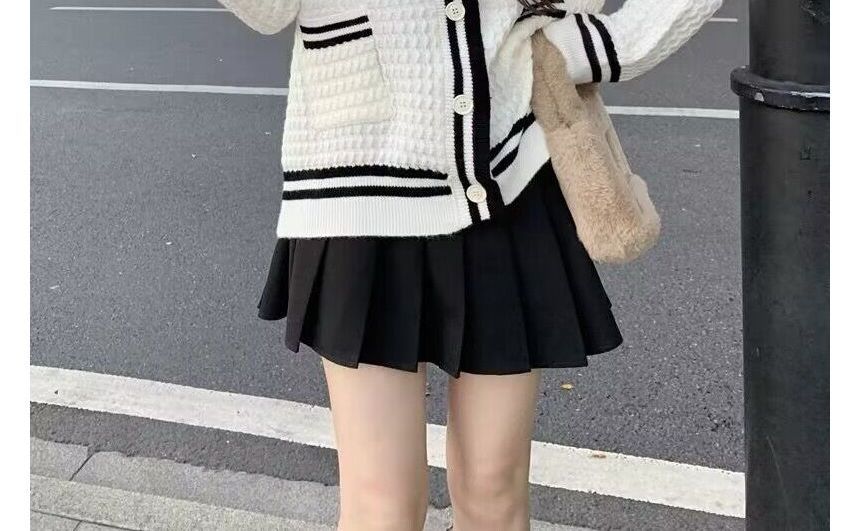 Sailor Collar Button-Up Knit Top