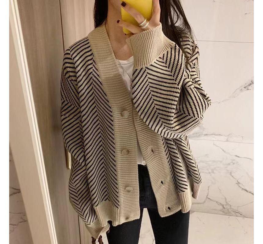 V-Neck Herringbone Contrast Trim Button-Up Sweater