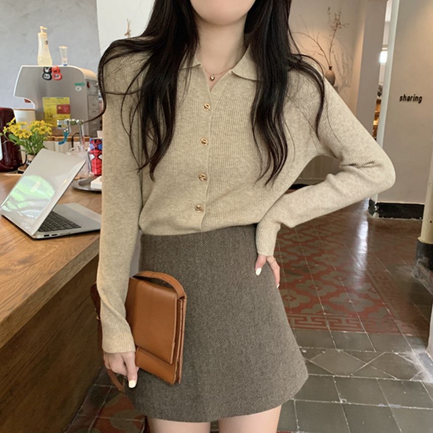 Collared Plain Cardigan