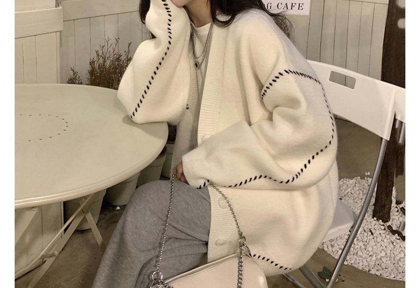 Contrast Stitch V-Neck Cardigan