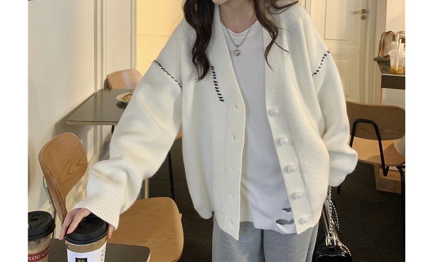 Contrast Stitch V-Neck Cardigan