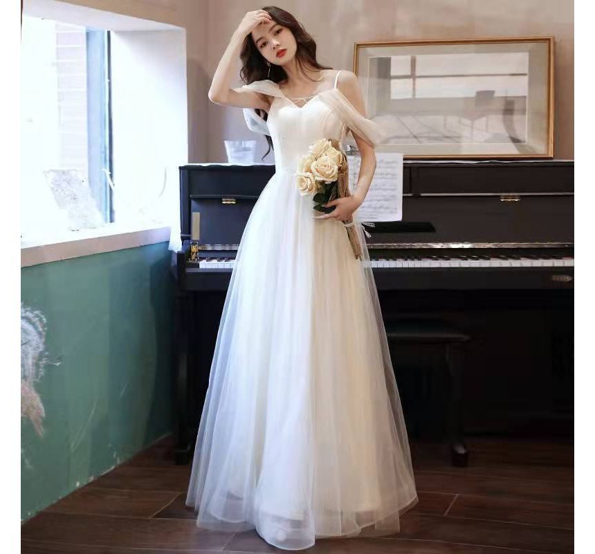 Thin Strap Solid Mesh Panel A-Line Evening Gown