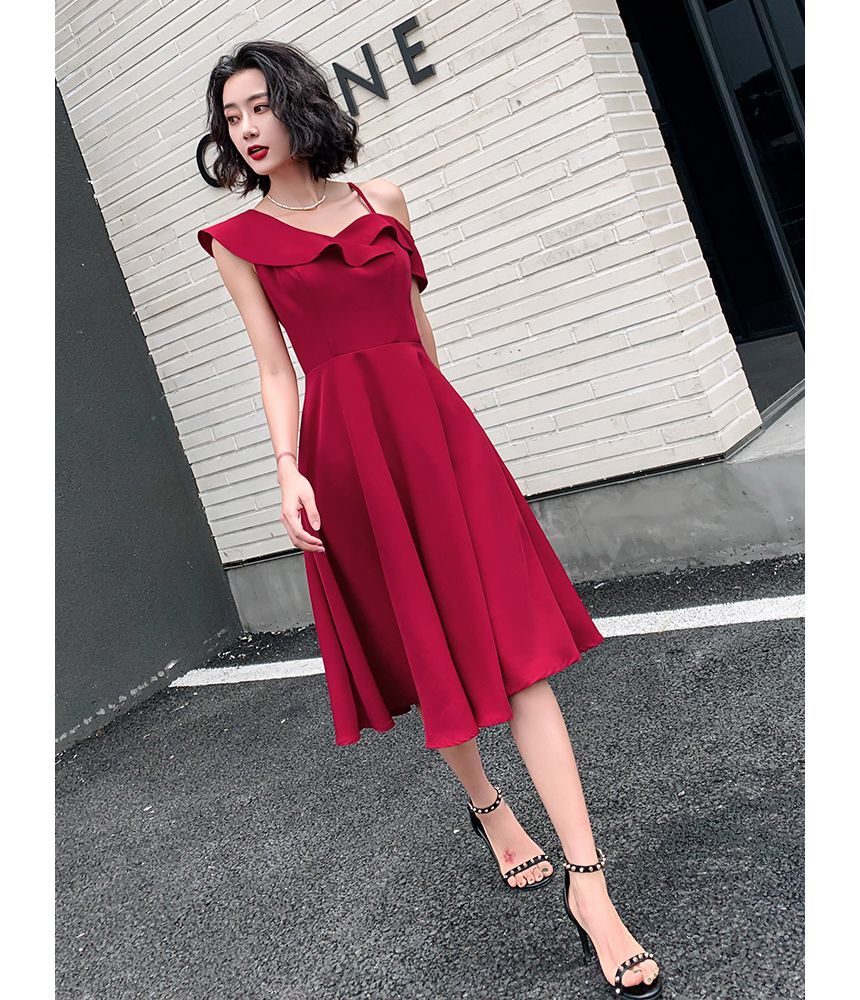 Asymmetric Ruffled A-Line Cocktail Dress with Thin Straps