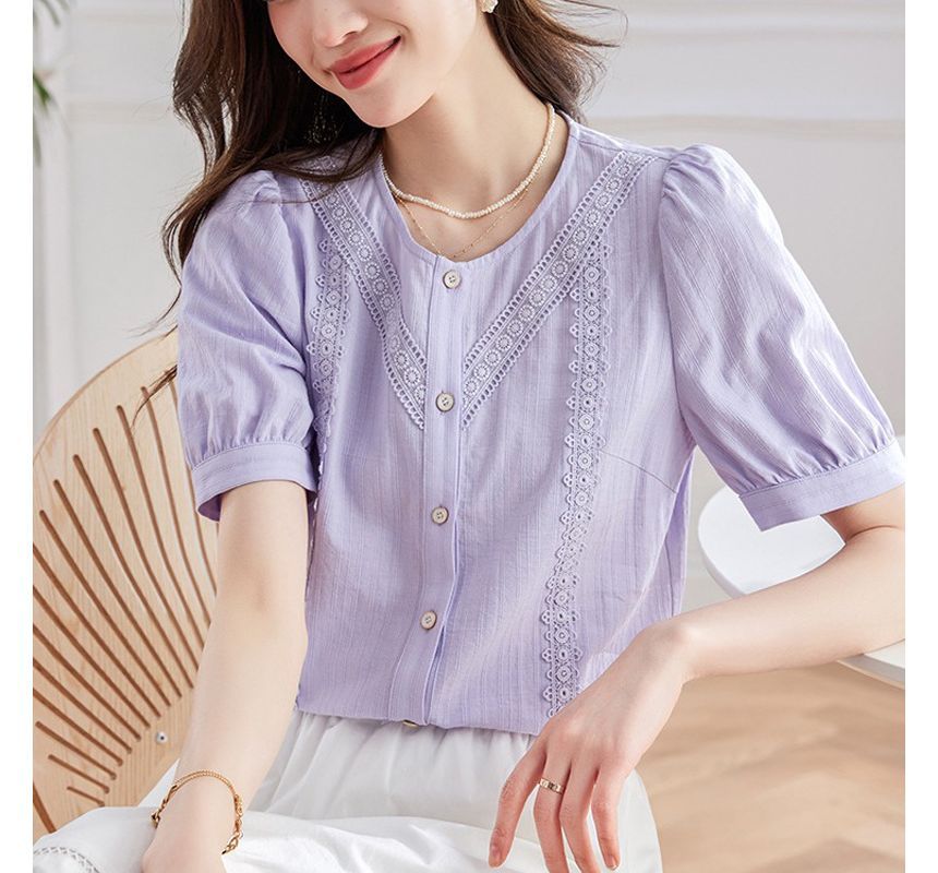 Round Neck Lace Panel Short Sleeve Blouse