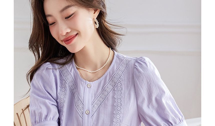 Round Neck Lace Panel Short Sleeve Blouse