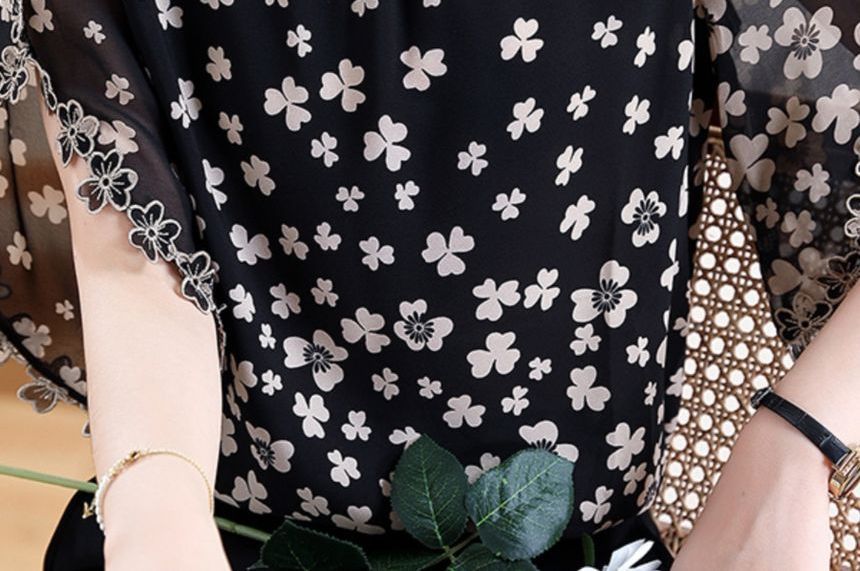 Elbow Sleeve V-Neck Lace Blouse