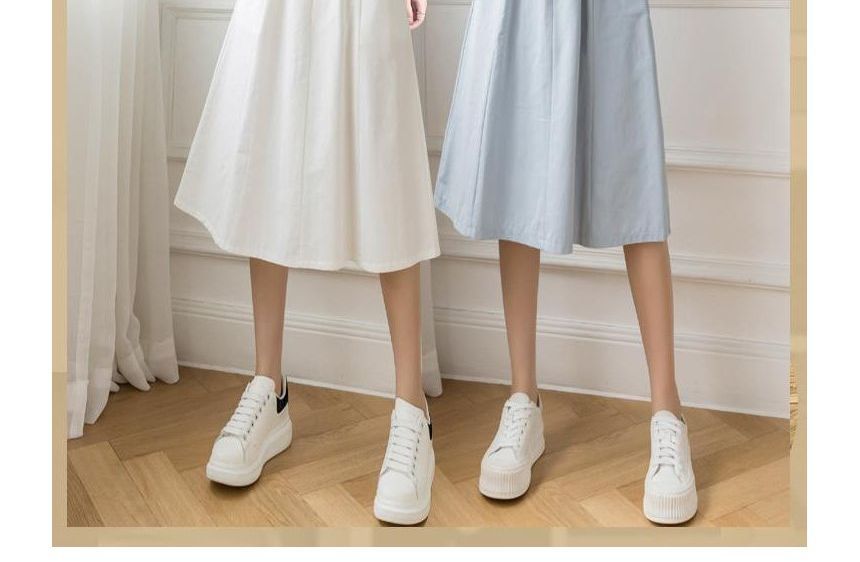 Elastic Waist Solid Button Pocket A-Line Midi Skirt