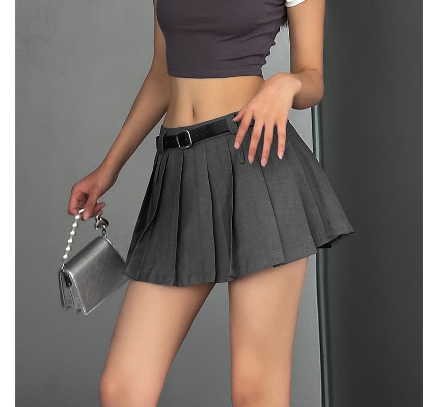 Low Waist Solid Pleated A-Line Mini Skirt