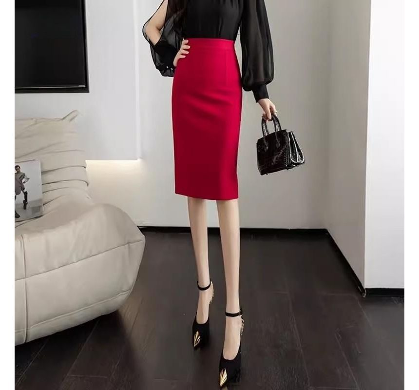 Elevated Waist Solid Pencil Midi Skirt
