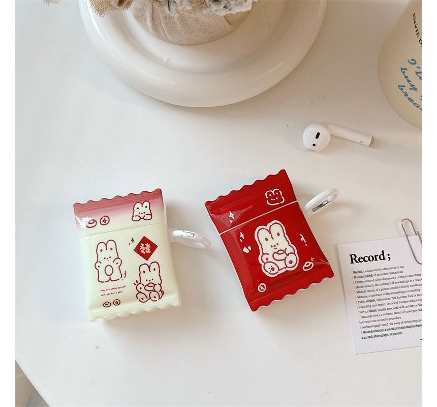 Rabbit AirPods / Pro Earphone Case Skin