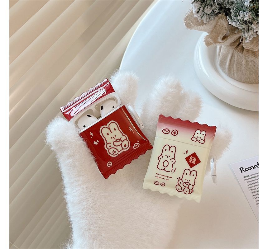 Rabbit AirPods / Pro Earphone Case Skin