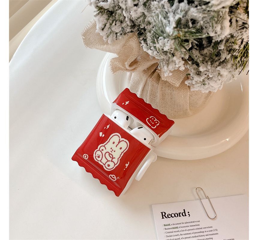 Rabbit AirPods / Pro Earphone Case Skin