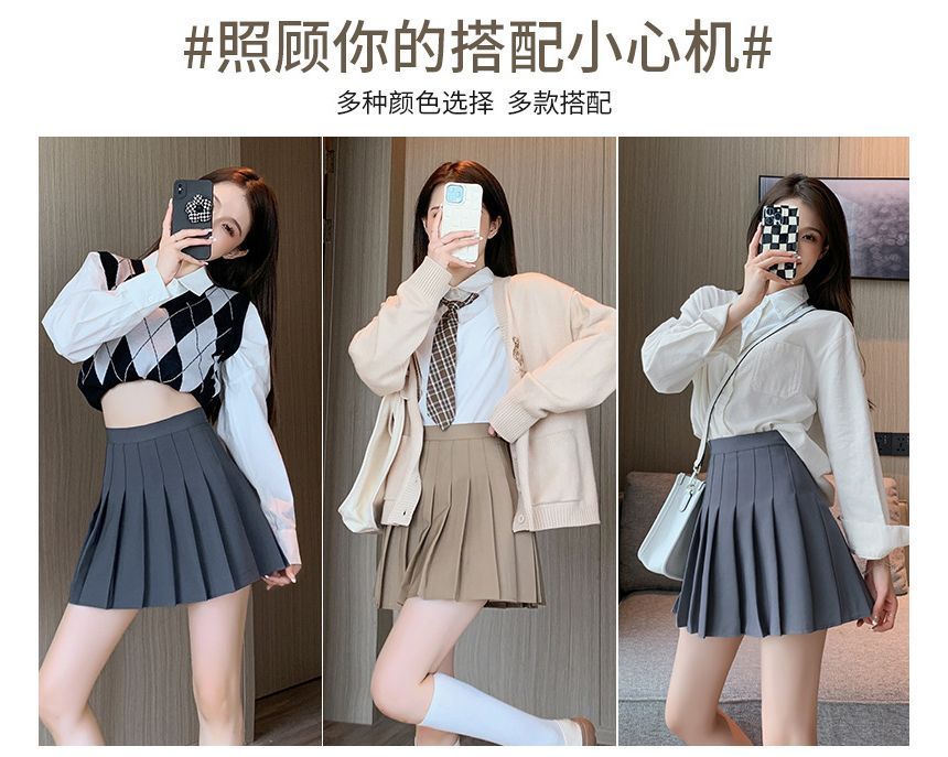 Simple Pleated Skirt for Everyday Wear