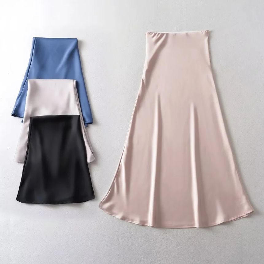 Satin Midi A-Line Skirt with High-Waist Solid Finish