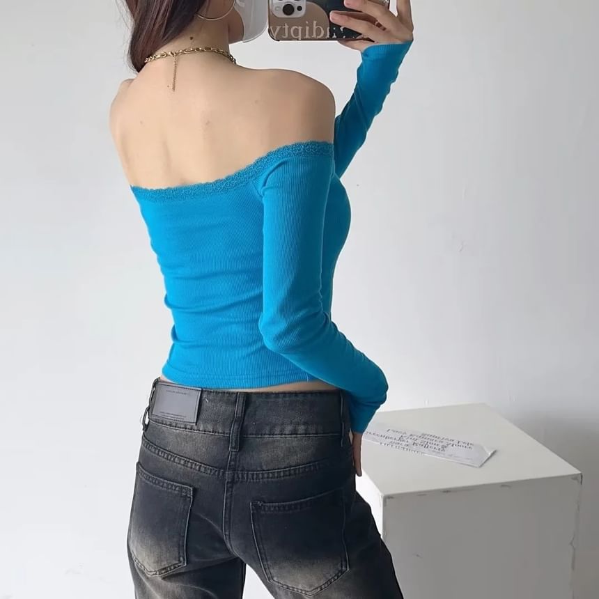 Off-Shoulder Slim-Fit Crop Top with Lace Trim