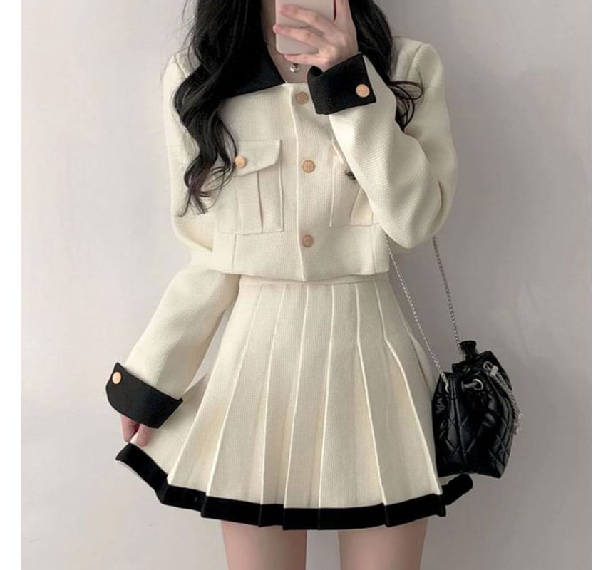 Contrast Collar Crop Jacket and Pleated Mini Skirt Set