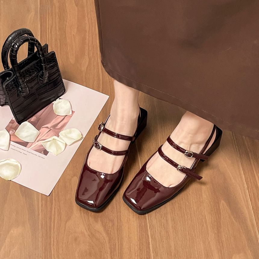 Square Toe Block Heel Buckled Slingback Sandals