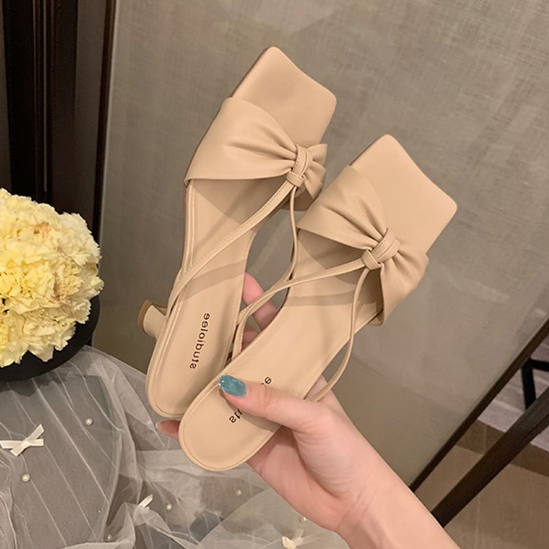 Square Toe Block Heel Twisted Sandals