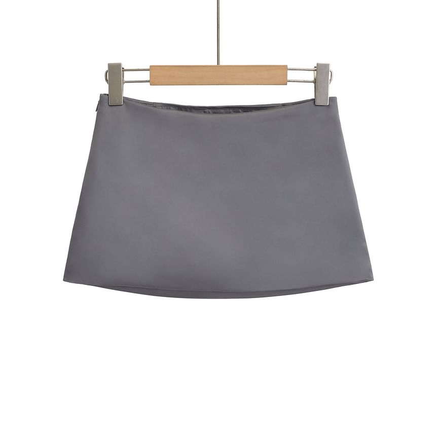 Sleek Satin Mini Pencil Skirt with Low Rise Waist