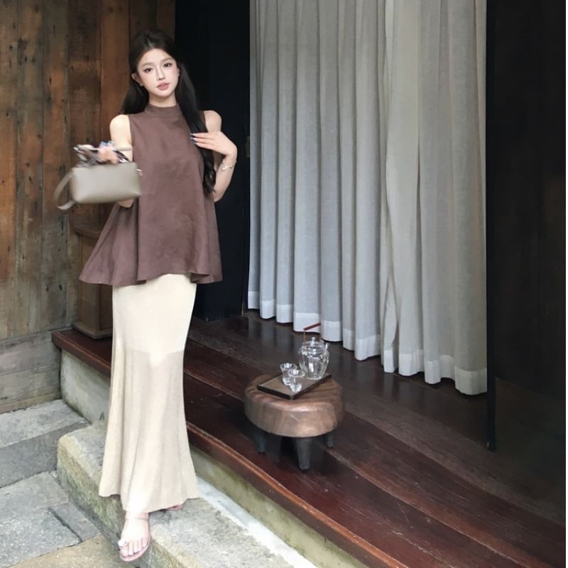 Slit Neck Tank Top with Mermaid Hem Maxi Skirt