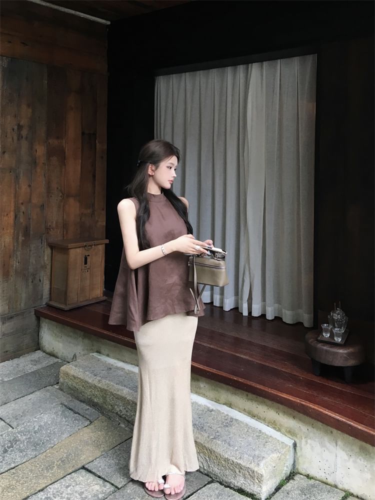 Slit Neck Tank Top with Mermaid Hem Maxi Skirt