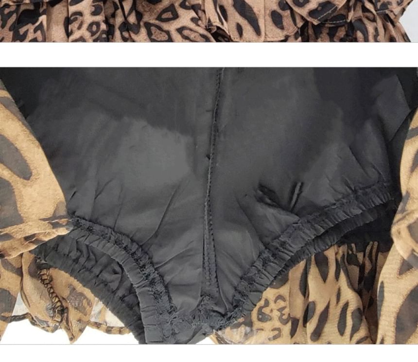 Leopard Print Layered Pleated Mini Skirt with High Rise