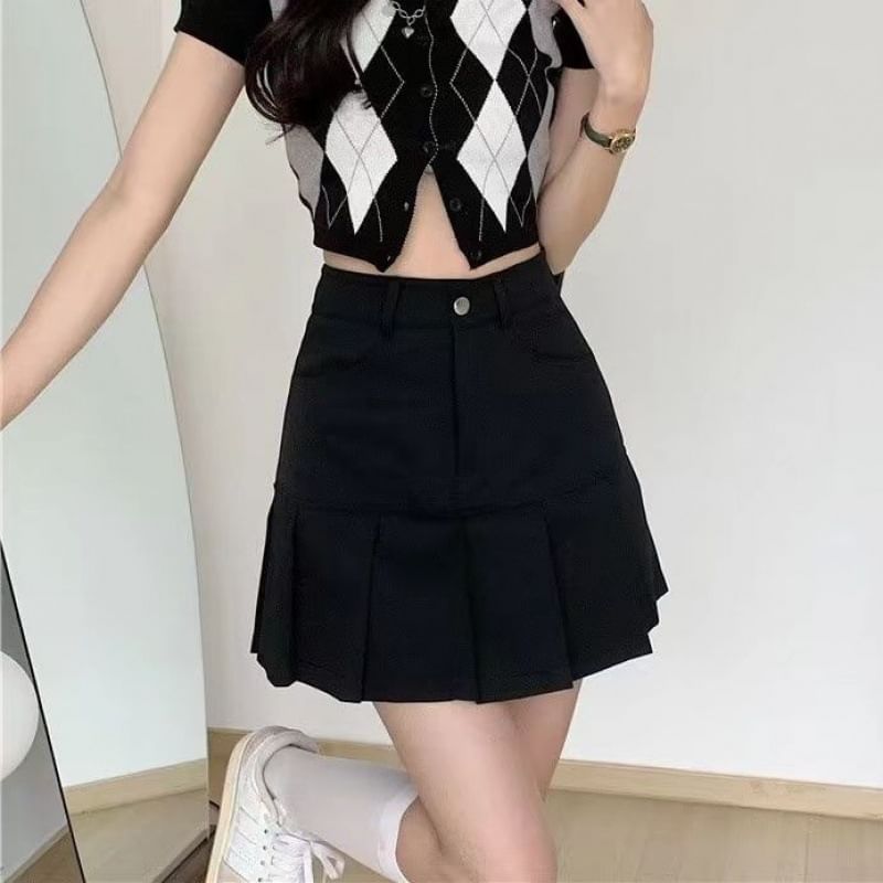 Pleated Solid Mini Skirt with High Rise