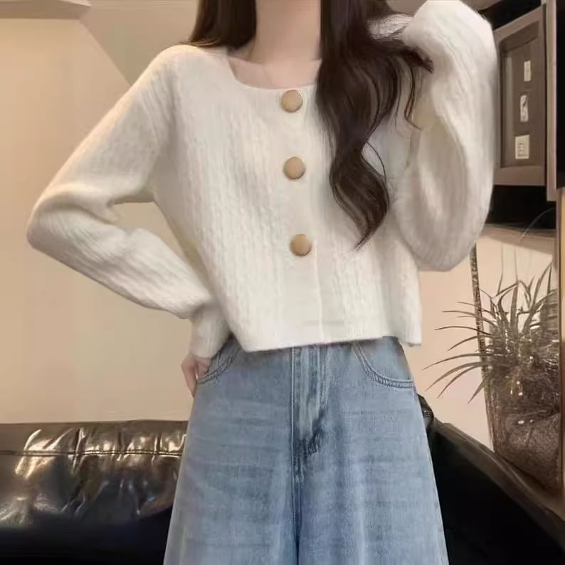 Square Neck Knit Cardigan