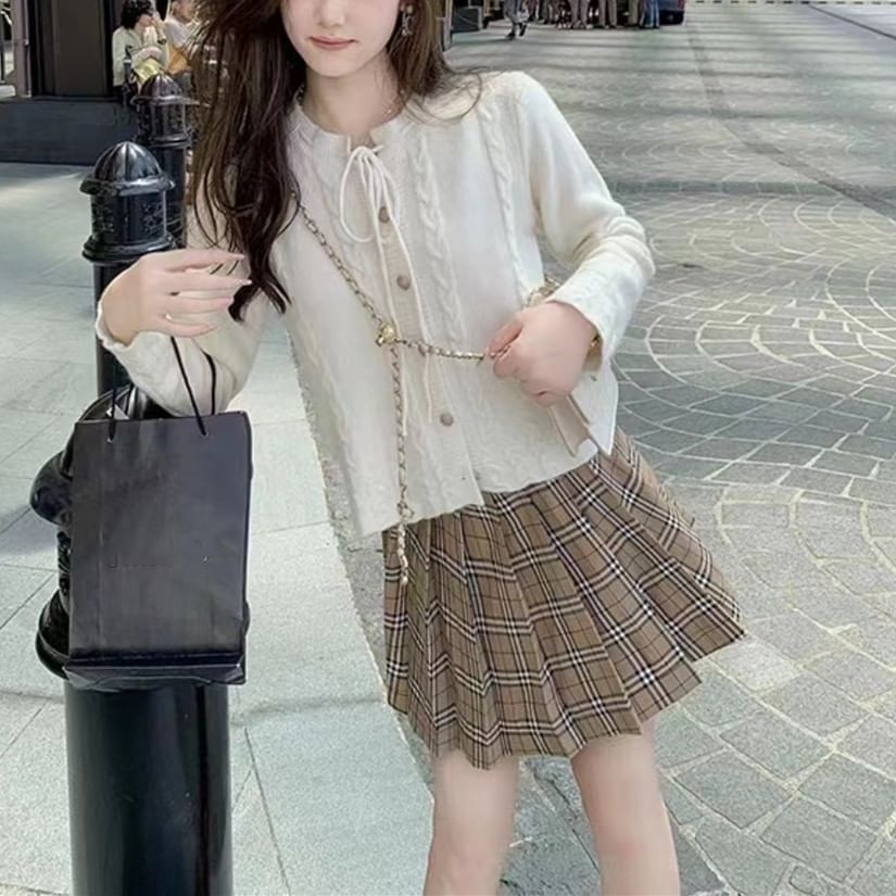 Cable Knit Tie Front Round Neck Cardigan