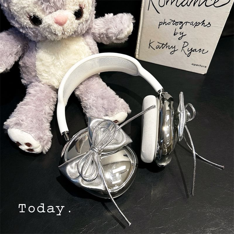 Bow AirPods Max Earphone Case Skin