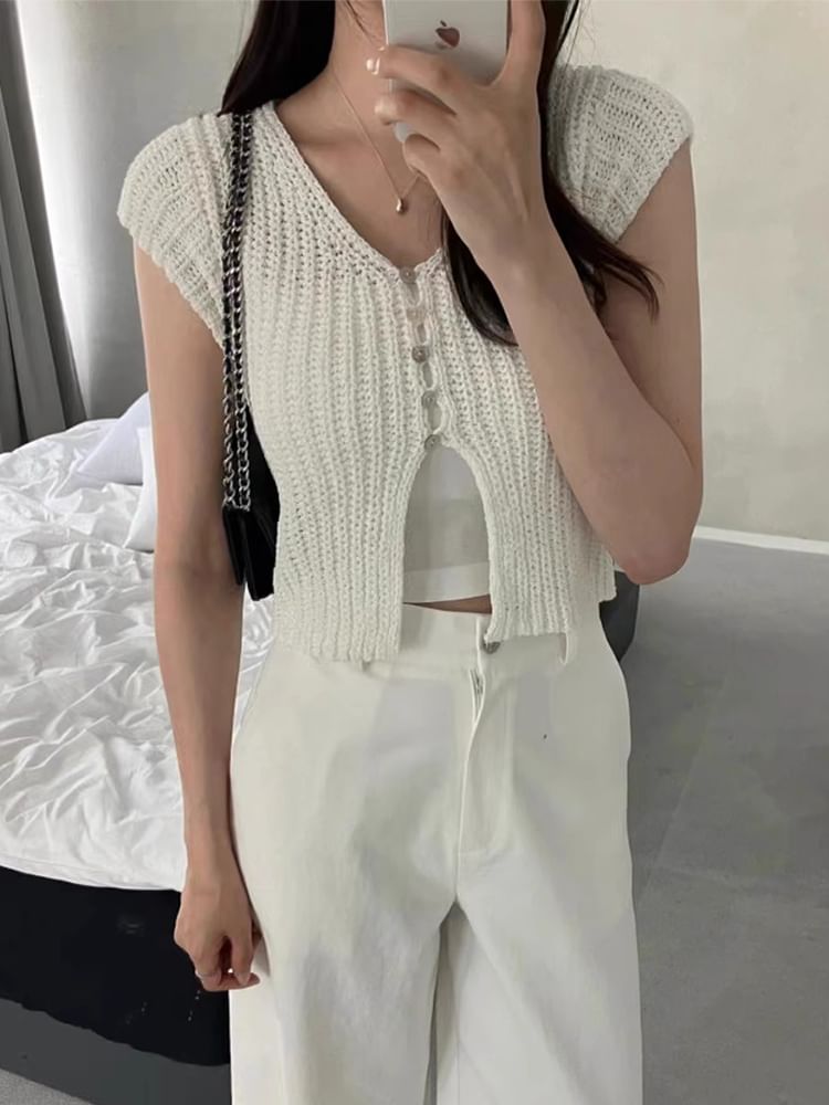 Short Sleeve V-Neck Button Up Cropped Knit