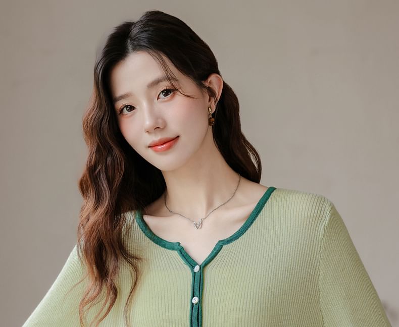 Notch Neck Contrast Trim Ribbed Button-Front Sweater