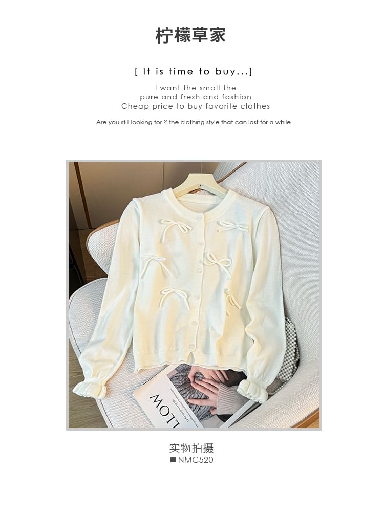 Bow-Embellished Crew Neck Sweater in 5 Shades