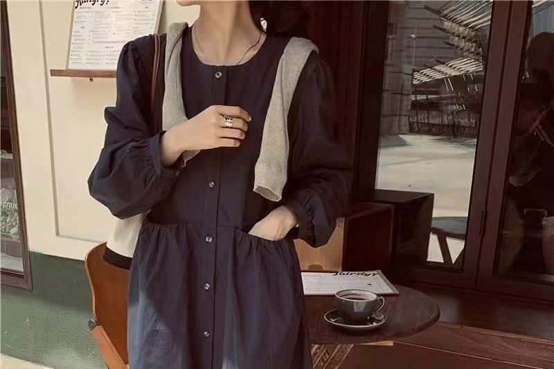 Round Neck Long Sleeve Pocket Button A-Line Maxi Dress