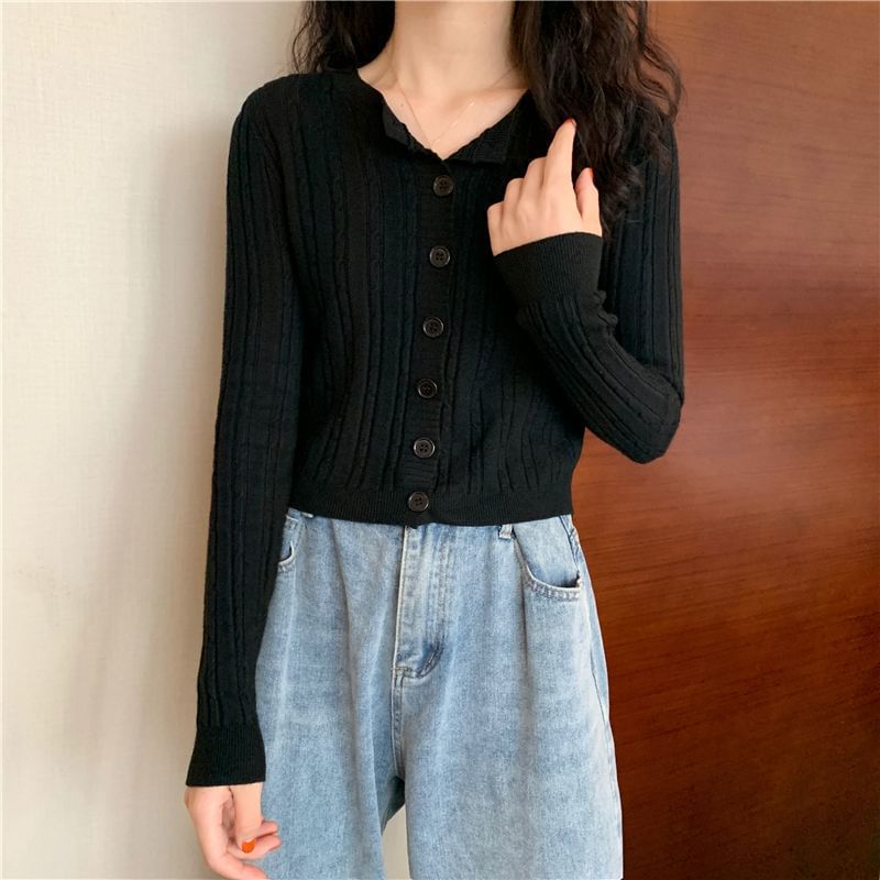 Round Neck Solid Cable Knit Cropped Sweater