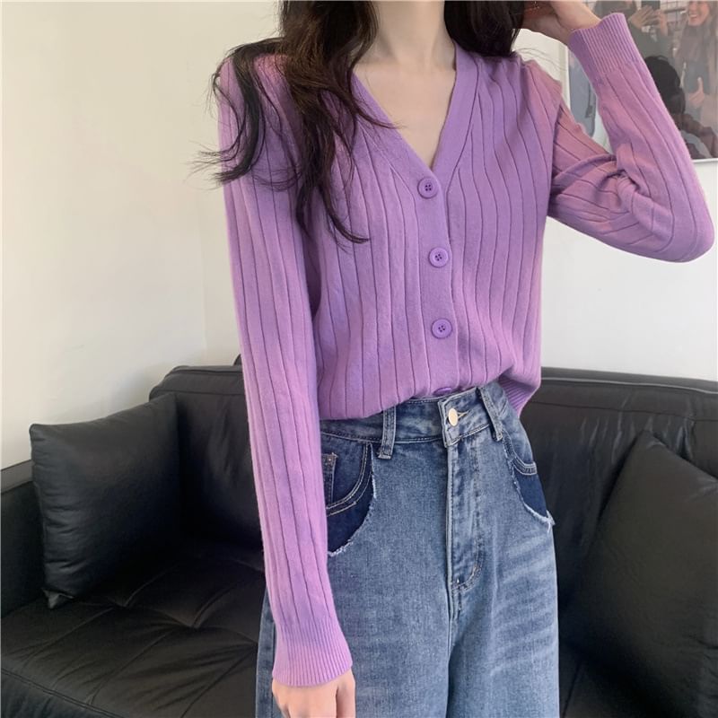 V-Neck Solid Button-Up Cropped Knit Jacket